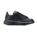 Alexander McQueen Oversized Sneaker BLACK