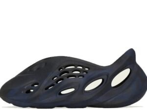 Yeezy Foam Runner Mineral