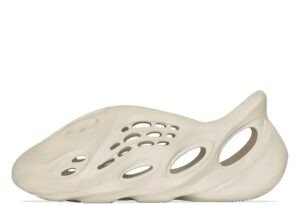Yeezy Foam Runner Sand
