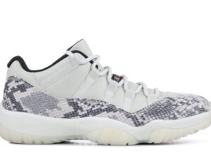 Jordan 11 Low Snakeskin
