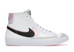 Nike Blazer Mid 77 Vintage black arctic Punch